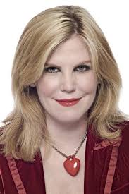 Chelsea Cain's Instagram, Twitter & Facebook