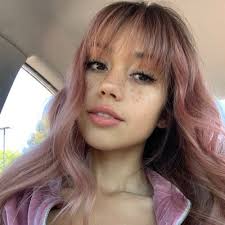 perla (@perla25753848)