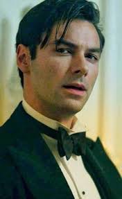 Robin McGuire (@RockinRobin0920)