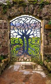 Cool Door I M Sorry There S No Information Or Location By The Previous Pinner Gartentor Tor Design Garten