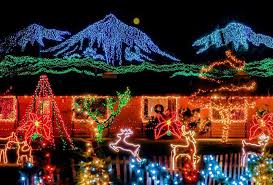 The Lights Of Christmas At Warm Beach In Stanwood Wash Features More Than 1 Million Twi Best Christmas Light Displays Best Christmas Lights Christmas Lights