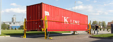 Moving container costs range from several hundred dollars for a small local move to more than $3,000 if you're shipping a bunch of blankets, you may not be worried about damage while your containers are in transit. Container Lifting Jacks Manufacturer Logistics Moveit Tech