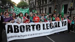 Los promotores de la iniciativa para legalizar la interrupción del embarazo después de la macri afirma que debate sobre aborto continuará tras rechazo del senado. Amnistia Aplaude Debate Sobre Legalizacion Del Aborto En Argentina Oro Organizacion Radiofonica De Oaxaca