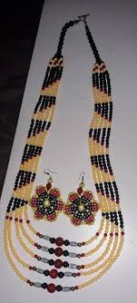 Inilah beberapa ide desain gelang: Batik Sari Rantai Manik Bidayuh Cantik Kannnn Facebook