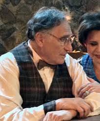 Ismail's mother, however, was not sarah, but hagar , sarah's maidservant, who sarah gave to ibrahim as a concubine because she was unable to have a child. Dxtsdau7l O Vm