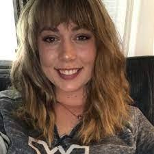 Candace Suttles's Instagram, Twitter & Facebook