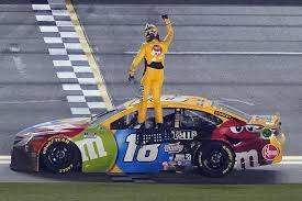 I give you my review of the nascar xfinity series race at daytona. Kyle Busch Streaks Past Elliott Blaney To Win Busch Clash The San Diego Union Tribune