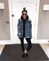 25 Athletic Fashion Looks To Wear Now Outfits With Leggings Jacket Outfits Casual Outfits