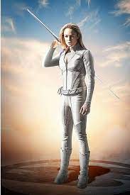 White canary sara lance