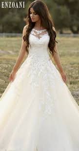 Ahora que tienes en mente todas las posibilidades que te ofrecen los mejores para tu vestido de novia este año y también para el 2020. Tendencias Vestidos De Novia Elige Segun Tu Estilo Los Mejores Tips Vestidos De Novia Hermosos Vestidos De Novia Vestidos De Novia Princesa