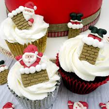 This results in a large and beautiful collection of christmas decorations, baubles, artificial christmas trees and christmas lights, which brings the spirit of. Edible Christmas Cake Decorations