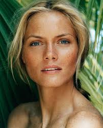 Sign Up Blonde Hair Blue Eyes Blonde With Freckles Beautiful Freckles