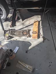 A transmission jack is a hydraulic device specifically designed to support a transmission once it has been disconnected from a vehicle, enabling mechanics to work on the transmission safely. Diy Transmission Jack With A Pittsburgh 3 Ton Floor Jack Album On Imgur