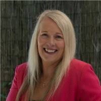 Julia Field Email & Phone Number