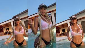 Saweetie's instagram live stream with stefflon don from march 5th 2021. Saweetie Instagram Live Stream 21 April 2021 Ig Live S Tv
