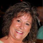 Darla Compton's Instagram, Twitter & Facebook