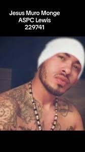 FelonInLovexo (@feloninlovexo)