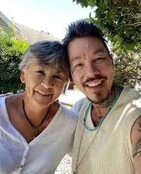 I love to say I love you Mom and My Beautiful Wife. Wishing you both a  great Mothers day.. My wife Stephanie Smith is an amazing person to be  around and a