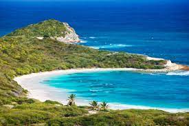 About antigua antigua has hundreds of beaches, from the bustling pigeon point to the kitesurfing paradise of jabberwock beach. Reise Tipps Antigua Karibik Reisen Exclusiv