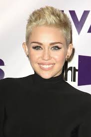 Miley Cyrus Short Hair Sac Kisa Sac Modelleri Kisa Sac