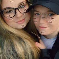 has anybody in arbroath or dundee area seen or heard from kenzie and carla  at all today?? last spoken to bk 2 this mornin last seen this afternoon  approximatly 3.15pm goin on