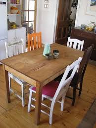 Rachels Weatherboard Cottage 101708rachel Apartment Therapy Sillas Restauradas Sillas Sillas Tapizadas