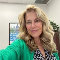 Casey Bacon's Instagram, Twitter & Facebook