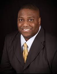 Ted Gee's Instagram, Twitter & Facebook