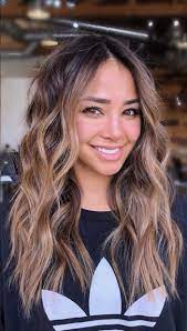 Summer Ready With My New Balayage Thread So Hair Styles Middle Part Haircut Summer Hairstyles