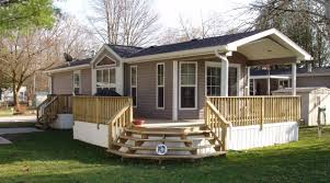 Porches For Mobile Homes New Home Cropped In Decks And Porches For Mobile Homes Jpg 2 541 1 413 Pixe Manufactured Home Porch Mobile Home Porch Mobile Home Deck