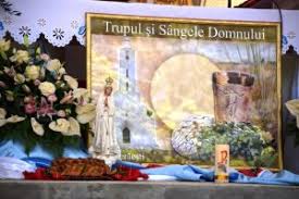 Celebrăm sărbătoarea trupului şi sângelui lui cristos, adică a lui cristos, prezent în euharistie. GherÄeÈti PregÄtiri Pentru Joia Verde