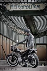 1 Suzuki Vanvan Van Van Metropolitan Mfc Design Preparation Motos Peinture Design Tuning Suzuki Kawasaki Suzuki Van Van Van Suzuki Motorcycle