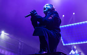 Corey taylor guests on lazer 103.3's andy's hall pass. Corey Taylor Recalls The Moment He Knew He Wanted To Join Slipknot