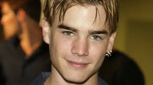 7th Heaven star David Gallagher resurfaces