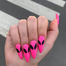 Alien Nails Alien Nails Nails Nail Art