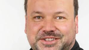 Stadtverordnetenversammlung: Grünen-Politiker sieht im AfD-Wahlprogramm  Rassismus