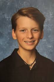 Estelle Friedman's Instagram, Twitter & Facebook