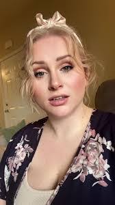 Caroline Dickie's Instagram, Twitter & Facebook