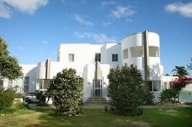Although united by a driving desire for modernity, art deco architecture, design and art was often characterized by a medley of styles and ornamentation. Roots Of Style Art Deco And Art Moderne