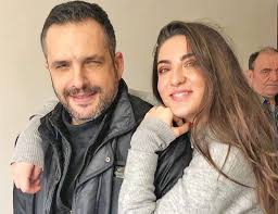 Join facebook to connect with madalin voiculescu and others you may know. Fiica Lui MÄƒdÄƒlin Ionescu PleacÄƒ De AcasÄƒ Ce Decizie A Luat È™tefania La 22 De Ani Click Mobile