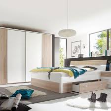 Komplett schlafzimmer im onlineshop bestellen » beziehe die möbel für dein schlafzimmer komplett aus einer hand. Schlafzimmer Zimmer Zum Schlafen Holzbett Bett Aus Holz Buchenholz Schlafzimmer Aus Buchenholz Haus Bett Haus Deko