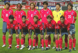 새로운 유니폼과 함께 선보일 2020년 대한민국 축구 대표팀 풀 컬렉션은 4월부터 나이키 주요 매장 및 nike.com에서 만나볼 수 있다. ì–¼ë£©ë§ ë…¼ëž€ ìœ¼ë¡œ ëŒì•„ ë³¸ í•œêµ­ ì¶•êµ¬ êµ­ëŒ€ ìœ ë‹ˆí¼ ë³€ì²œì‚¬ ì„œìš¸ì‹ ë¬¸