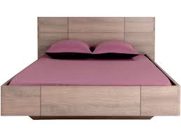 Son design simple, et ses couleurs blanc et. Lit 140 X 190 Cm Environnement De Lit Vendu Separement Quadra Noisette Conforama