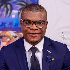 Holuforworshe (@s_olufowose)