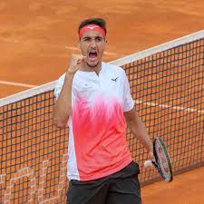 In the year 2014, on june 14th sonego achieved world ranking, no. Player To Watch Lorenzo Sonego Tennisnerd Net And His Racquet