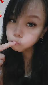 陪阿爸吃早餐🩷 老师很多人羡慕的哦因为我们都很孝敬他。 一日为师，终身为父。 您退休了才有机会和您一起吃早餐。 没有当年的您也没有这么出色的我们。  谢谢您。 Joanne , 我们小学毕业了就没见面。 我们是当年的正副班长。 我和她交情最深因为爸爸以前卖的面包🍞 是她们 ...