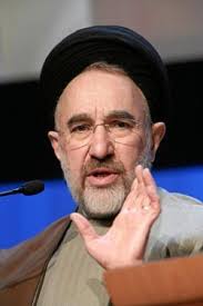 انتقاد های خاتمی درباره آزادی سیاسی ها