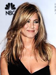 Lust auf eine neue frisur, aber du weißt nicht, was angesagt ist? Jennifer Aniston Frisuren So Stylst Du Sie Nach Stylight