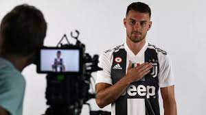 Aaron ramsey plays the position midfield, is 30 years old and 178cm tall, weights 76kg. Aaron Ramsey Juventus Leaves Arsenal In Epl On Deal Worth 400 000 A Week Football Serie A