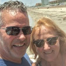 Hi everyone! Please help!!! I have the yellow steering lock light